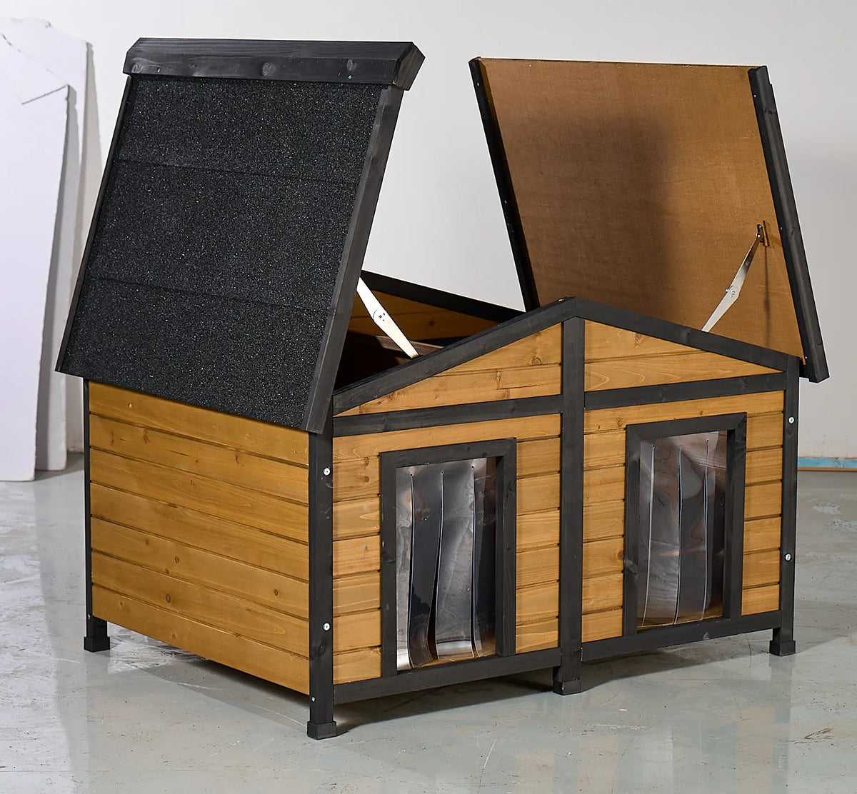 Outdoor Natural Wood Dog House Double Door Waterproof Kennel For Pets