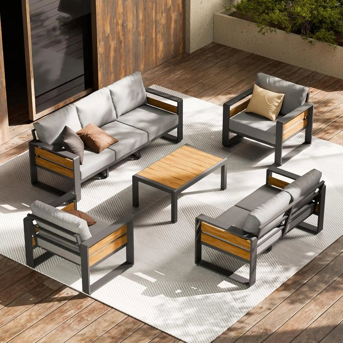 Modern Rattan Outdoor Patio Furniture Garden Set With Table